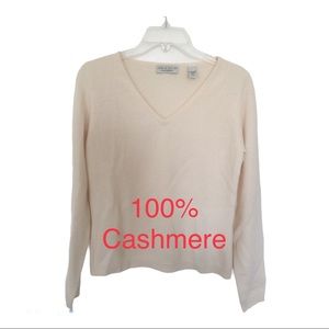 SOLD NWOT Lord and Taylor Cashmere V Neck Sweater SizeS